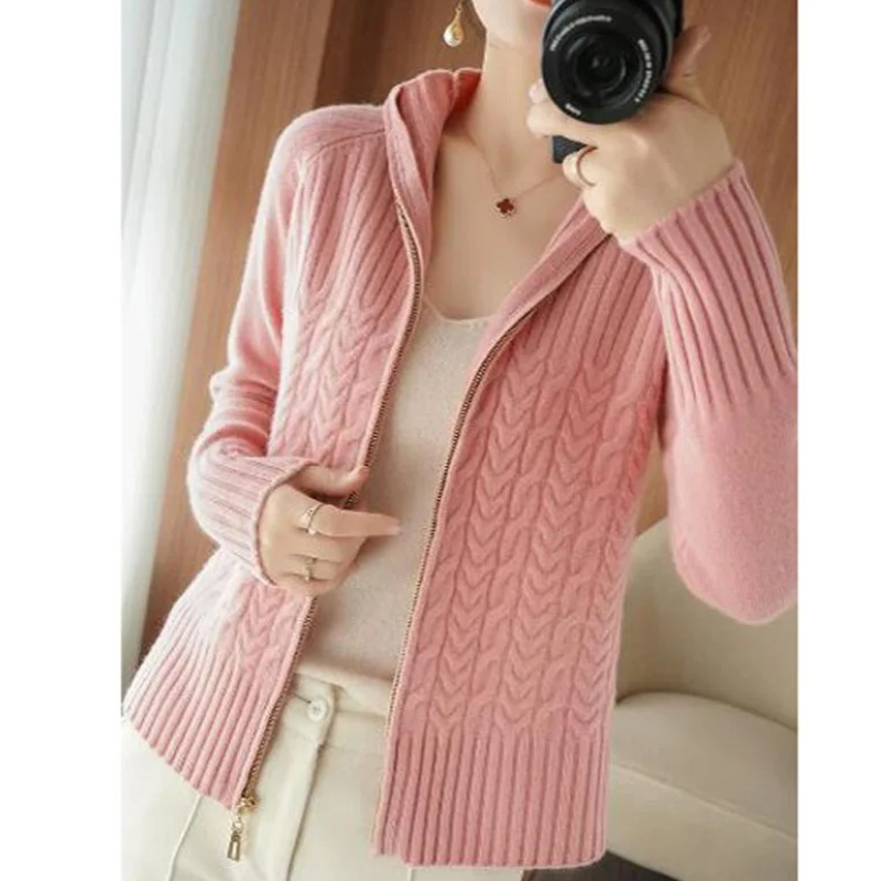 Elvira™ | Smal & Stilrent Stickat Kofta