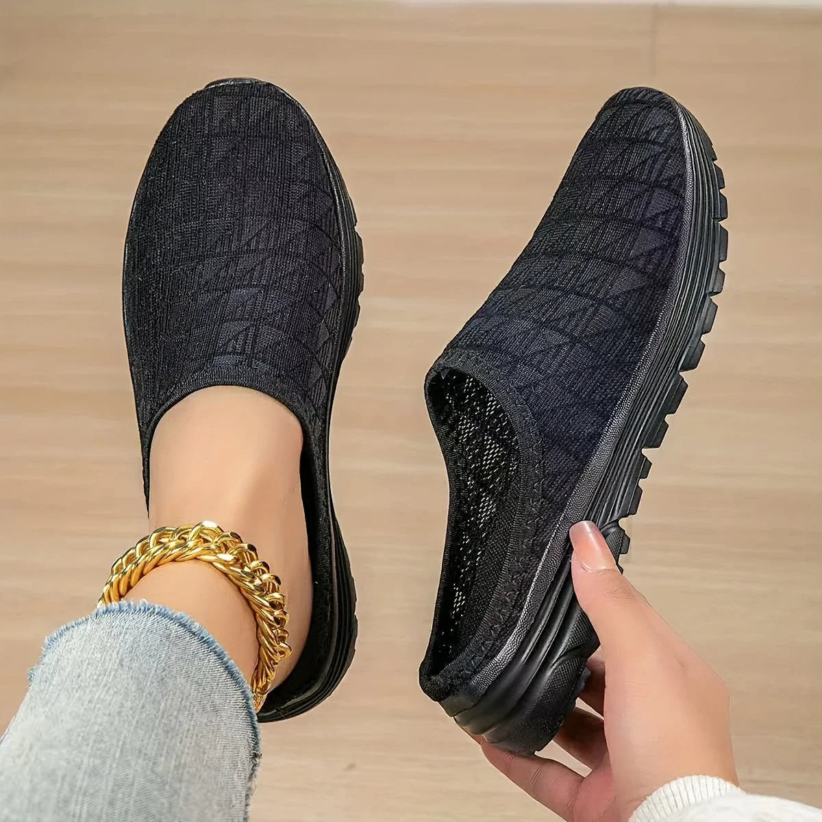 Lina™ | Ultralätt och Andningsbar Slip-in Toffel